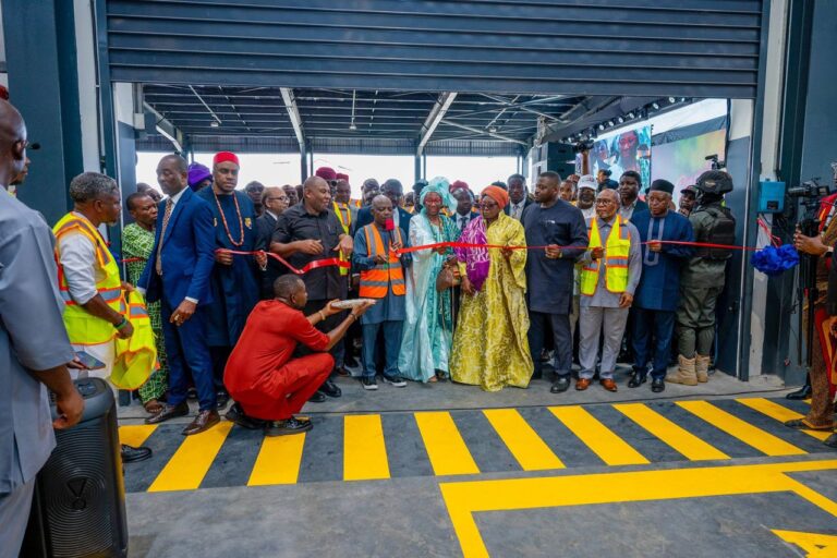 governor otti at the commisioning